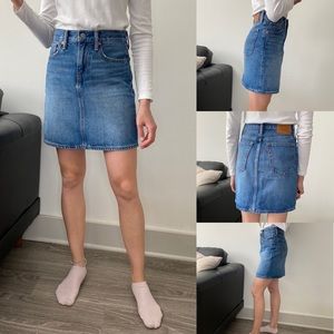 Levi’s Denim Skirt